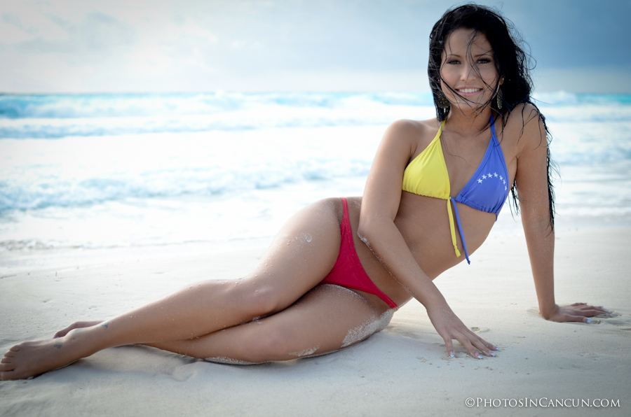 venezuela model bikini photo
