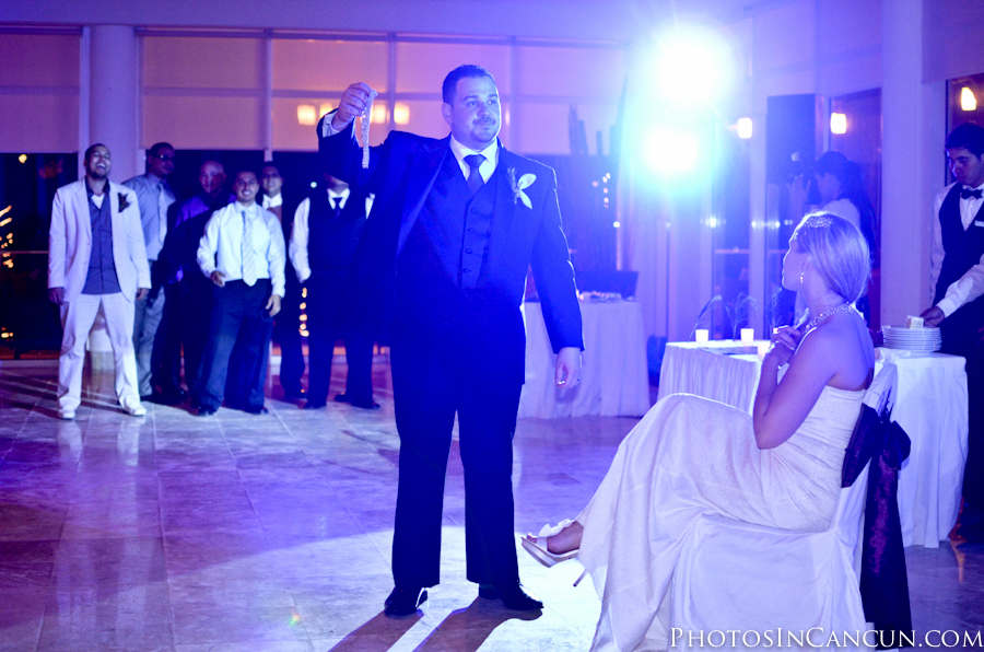 Cancun Wedding garter throw - Now Resorts Mexico
