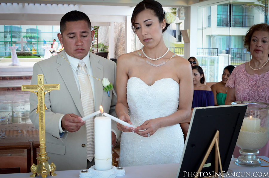 https://www.photosincancun.com/ Gran Caribe Real Cancun Mexico Wedding Photography