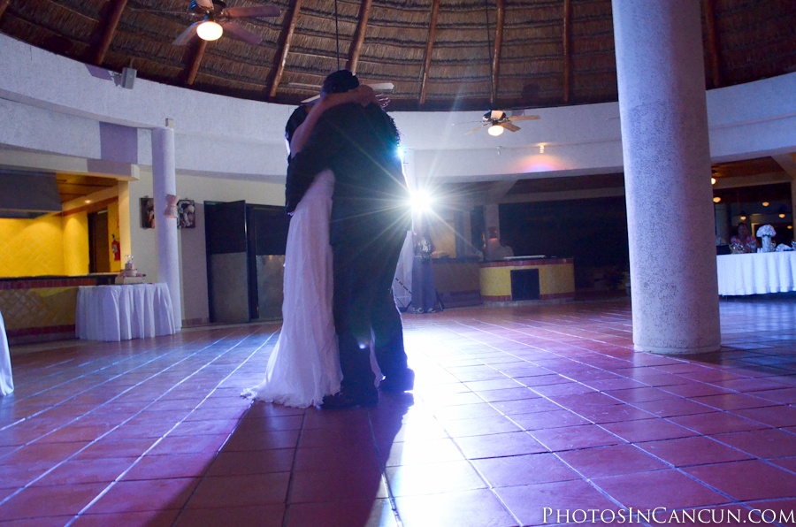 cancun gran melia hotel wedding photographer