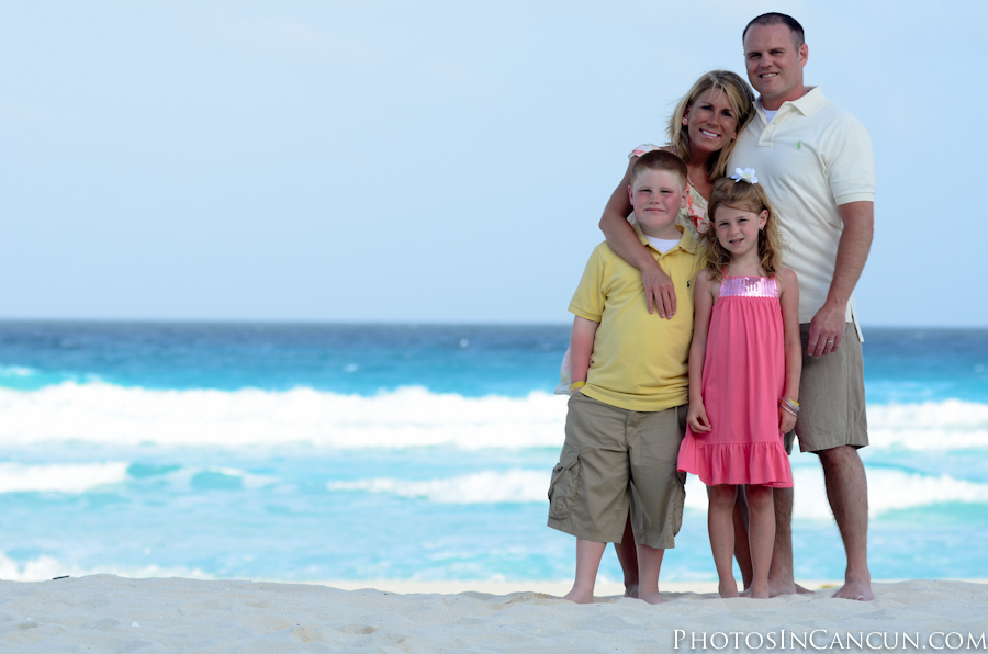 Family Photoshoot Cancun