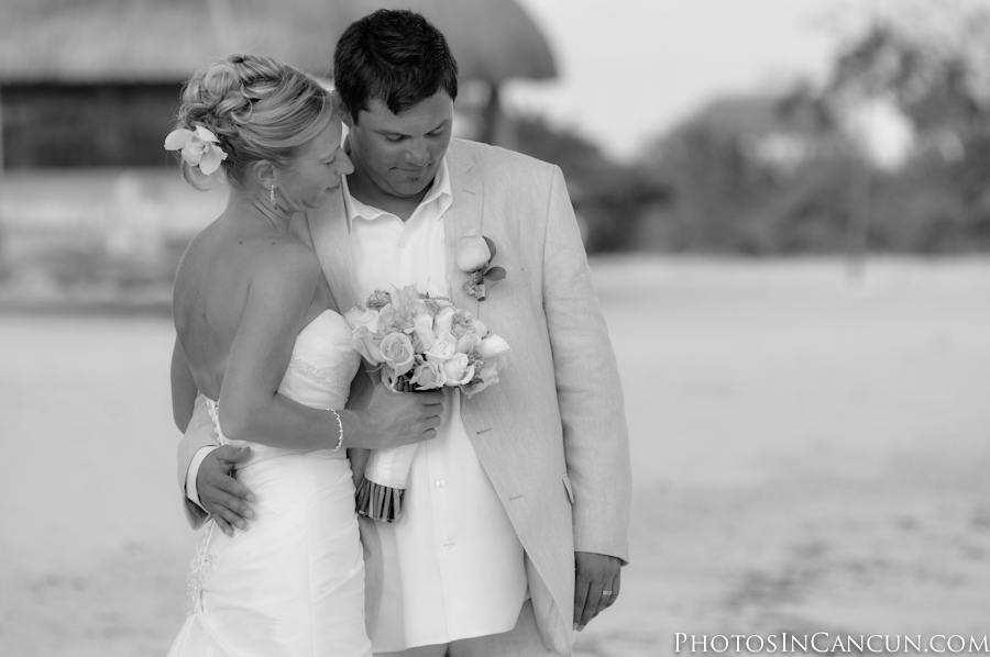 https://www.photosincancun.com/ Now Jade Wedding Photographer