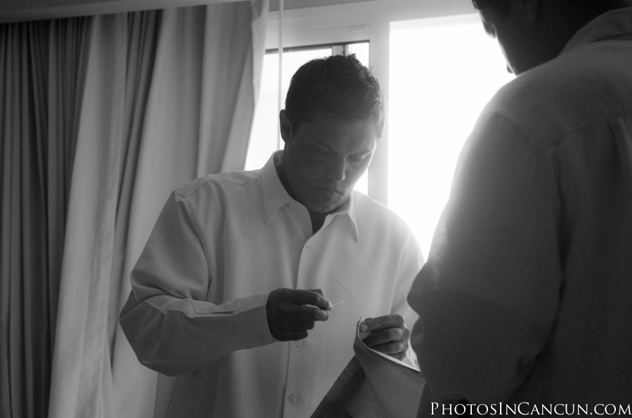 https://www.photosincancun.com/ Now Jade Wedding Photographers