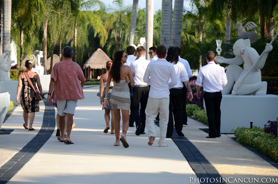 https://www.photosincancun.com/ Riviera Maya Wedding photographers