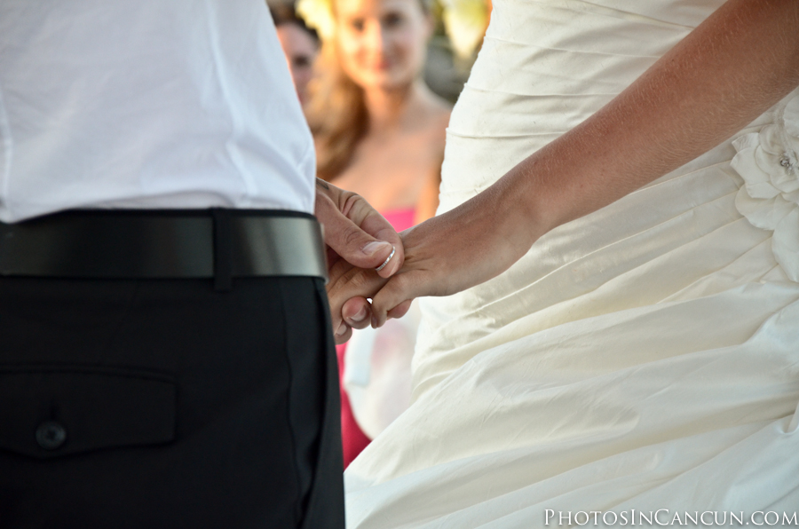 https://www.photosincancun.com/ Sunset Princes Wedding Photos