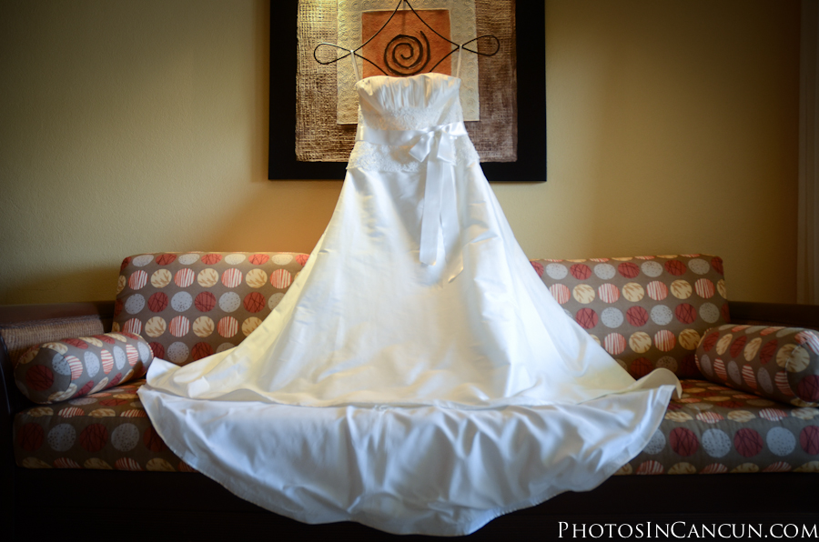 https://www.photosincancun.com/ Barcelo Maya Hotel Wedding Photos