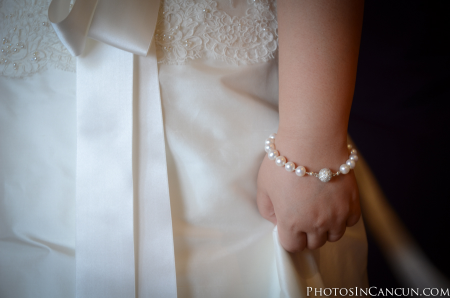 https://www.photosincancun.com/ Barcelo Maya Hotel Wedding Photos