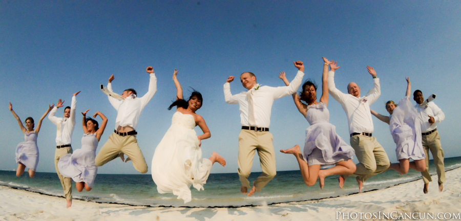 https://www.photosincancun.com/ Photos In Cancun Wedding Bridal Party