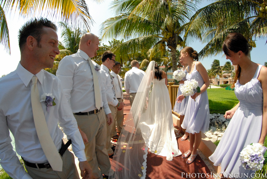 Photos In Cancun - Moon Palace Wedding Photographers