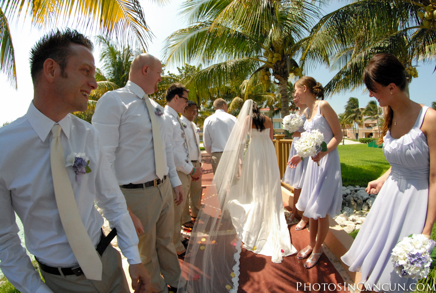 https://www.photosincancun.com/ Photos In Cancun - Moon Palace Wedding Photographers