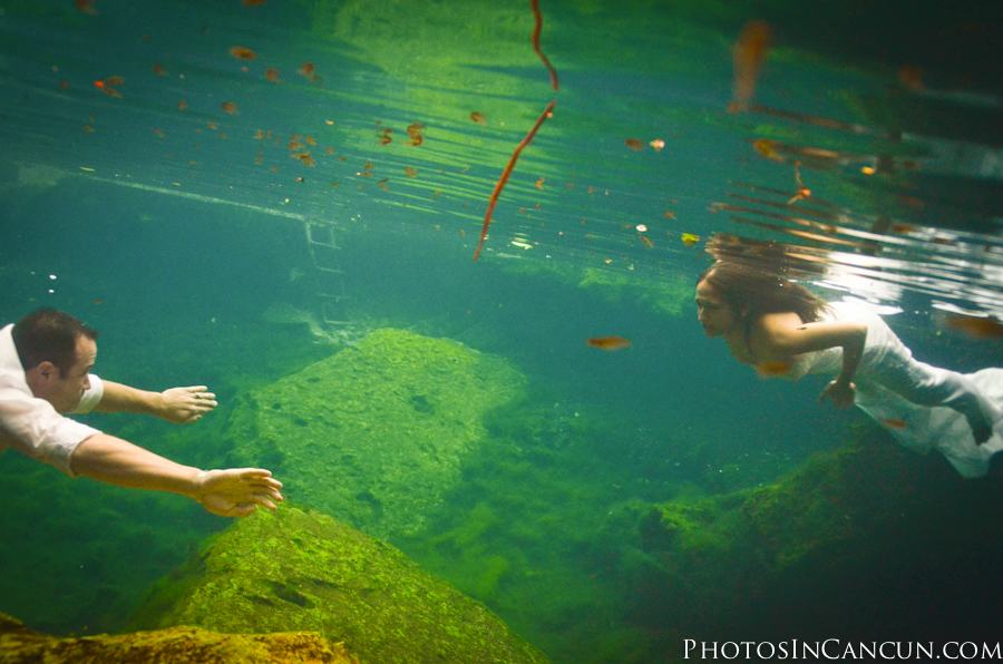 https://www.photosincancun.com/ Photos In Cancun - The Royal TTD Beach Cenote Session