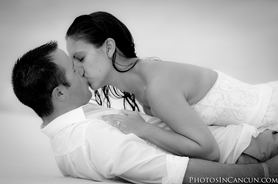 https://www.photosincancun.com/ Photos In Cancun - The Royal TTD Beach Cenote Session