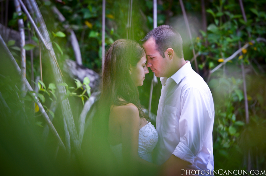 https://www.photosincancun.com/ Photos In Cancun - The Royal TTD Beach Cenote Session
