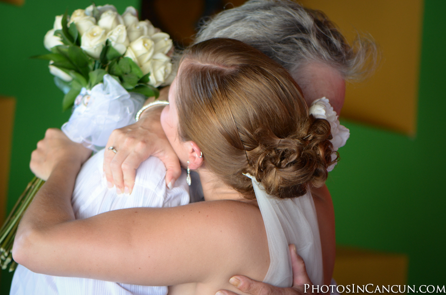 https://www.photosincancun.com/ Photos In Cancun - Sunset Weddings at Grand sunset Princess