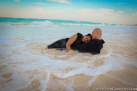 Photos In Cancun – Engagement Photography Westin Cancun