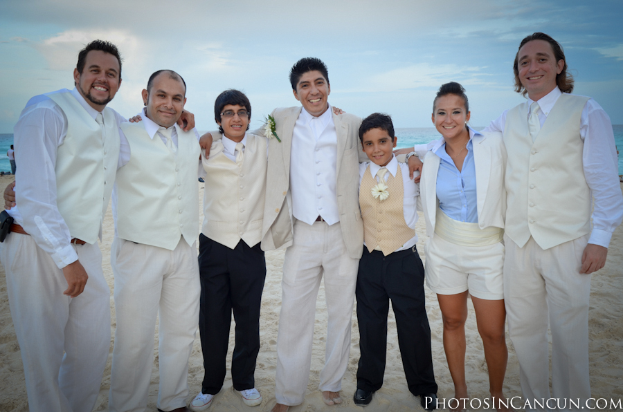 https://www.photosincancun.com/ Photos In Cancun - Fotografia de Bodas Cancun, Riviera Maya