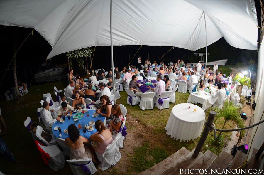 https://www.photosincancun.com/ Photos In Cancun - Fotografia de Bodas Cancun, Riviera Maya