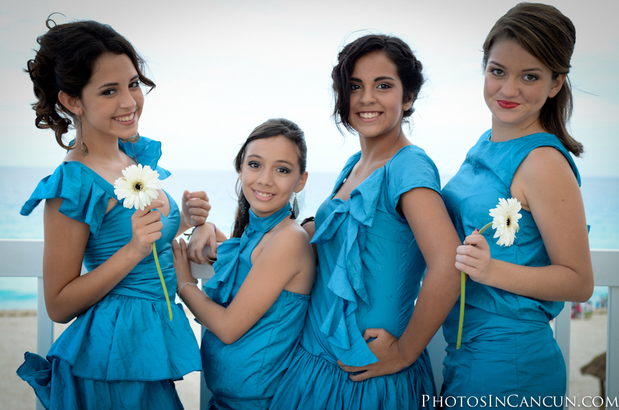 https://www.photosincancun.com/ Photos In Cancun - Fotografia de Bodas Cancun, Riviera Maya