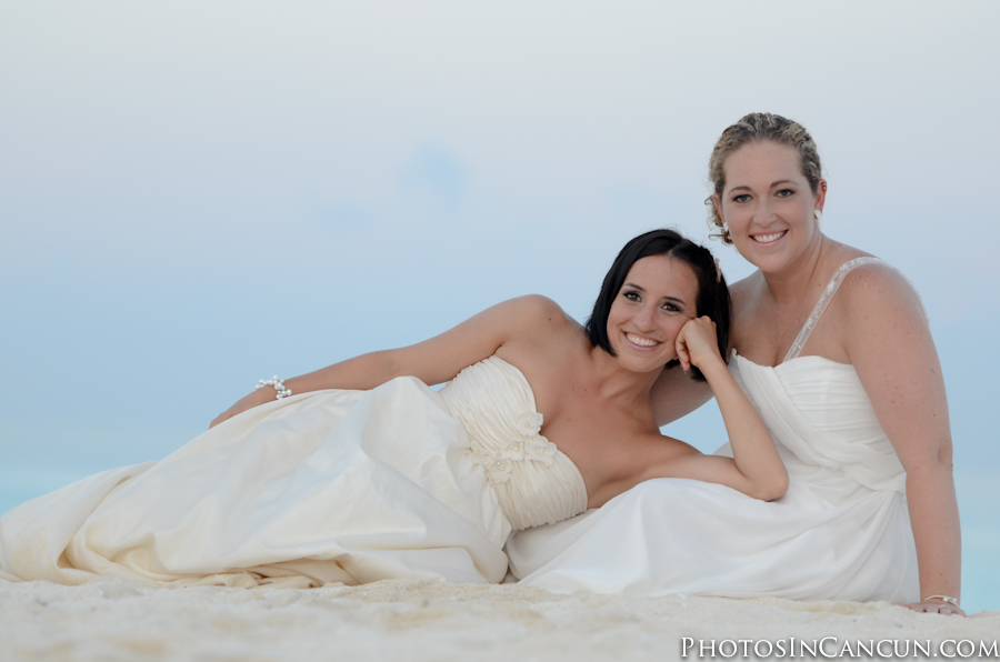 https://www.photosincancun.com/ Gay Wedding