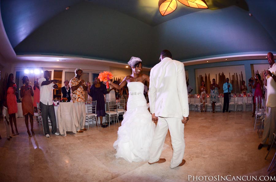 Photos In Cancun Now Jade Resort & Spa, Puertos Morelos Mexico Wedding photography by: Photos In Cancun