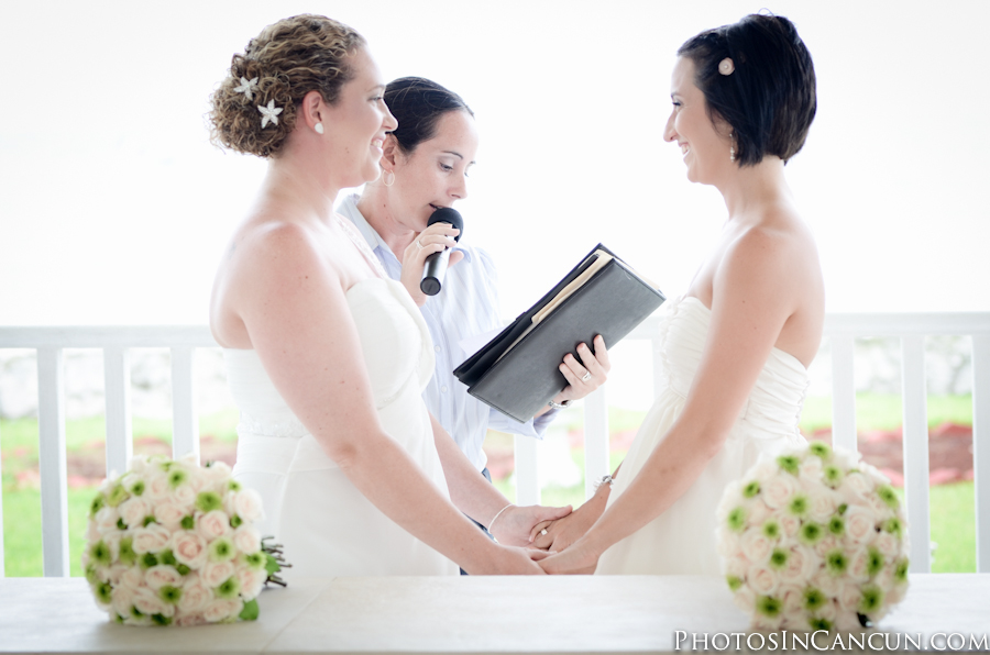 https://www.photosincancun.com/ Same Sex Wedding at PlayaCar Palace and Adventure Spa Palace Mexico