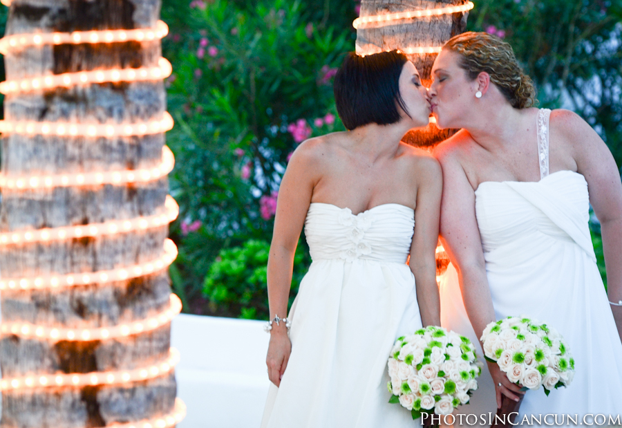 https://www.photosincancun.com/ Same Sex Wedding at PlayaCar Palace and Adventure Spa Palace Mexico