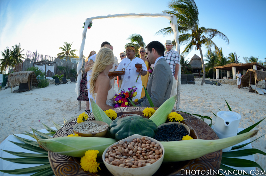 https://www.photosincancun.com/ The Tides Hotel in Mexico - Wedding photographers
