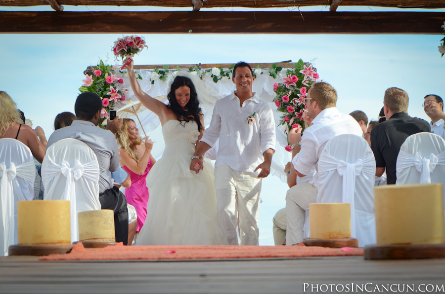 Photos In Cancun - Riviera Maya Wedding Photographers