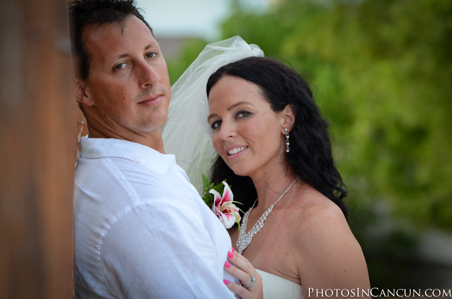 Photos In Cancun - Riviera Maya - Cozumel Wedding Photographers