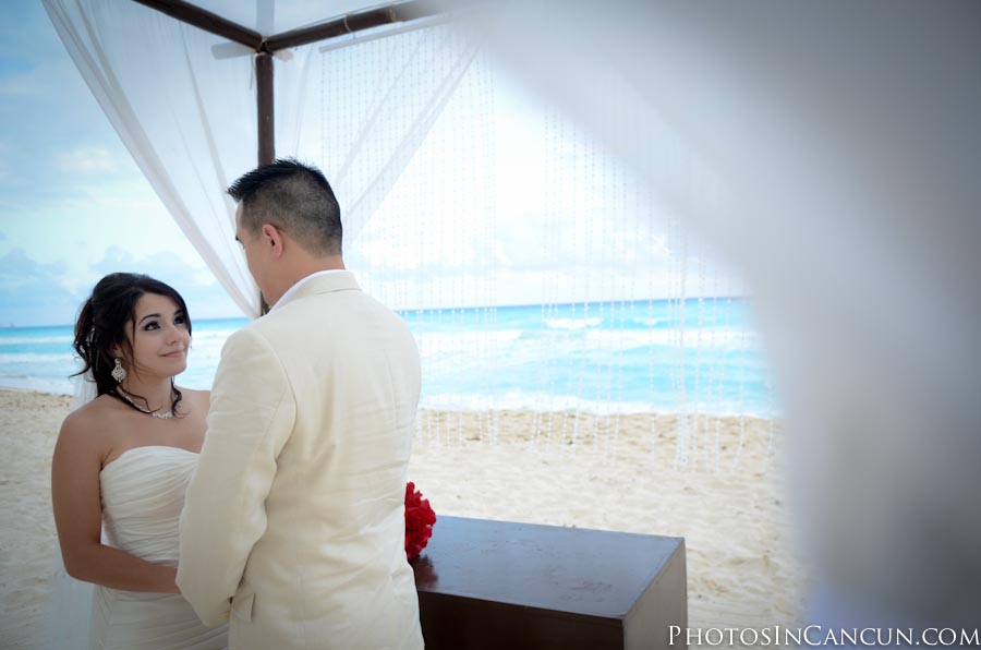 https://www.photosincancun.com/ Sun Palace Destination Wedding Photography