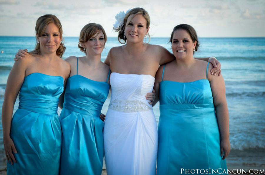 https://www.photosincancun.com/ Photos In Cancun - Puerto Morelos Professional Photographers