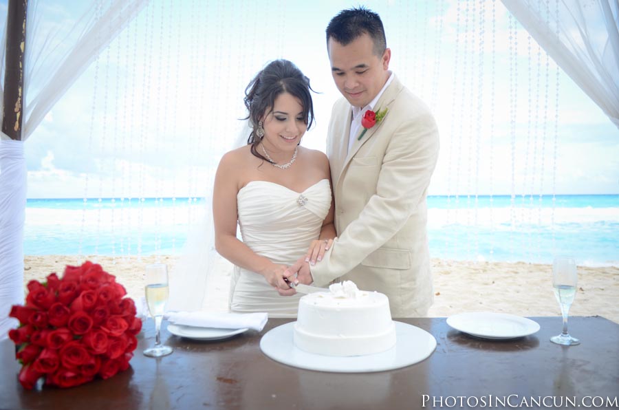 https://www.photosincancun.com/ Sun Palace Destination Wedding Photography