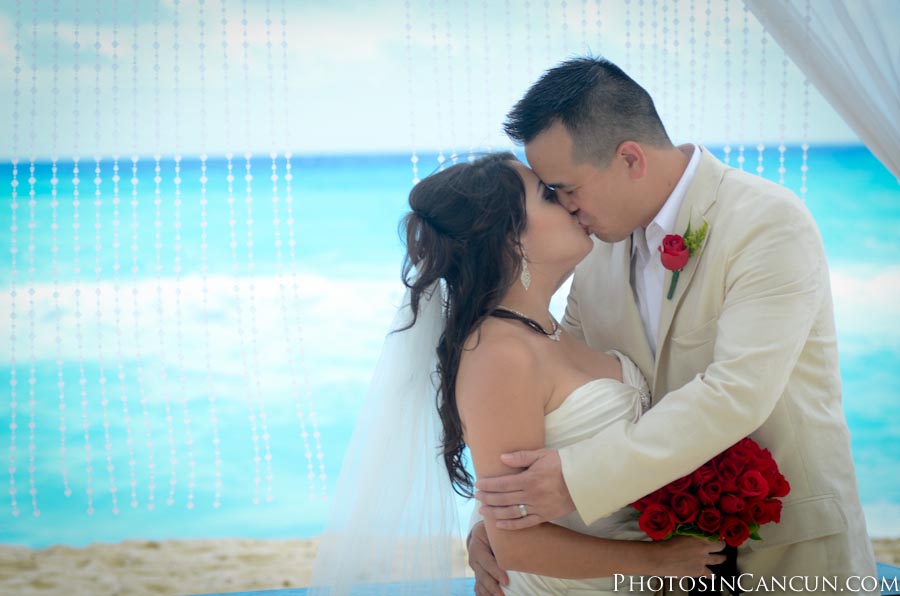 https://www.photosincancun.com/ Sun Palace Destination Wedding Photography