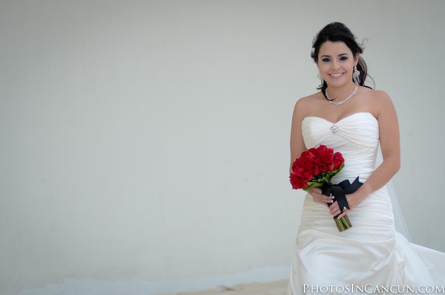 https://www.photosincancun.com/ Sun Palace Destination Wedding Photography