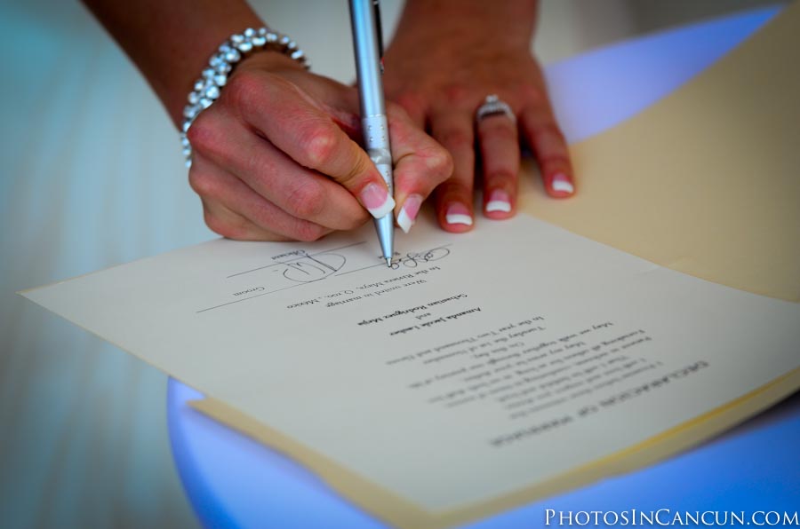 Photos In Cancun - Excellence Riviera Maya - Wedding Photographers Photos In Cancun - Excellence Riviera Maya - Wedding Photographers