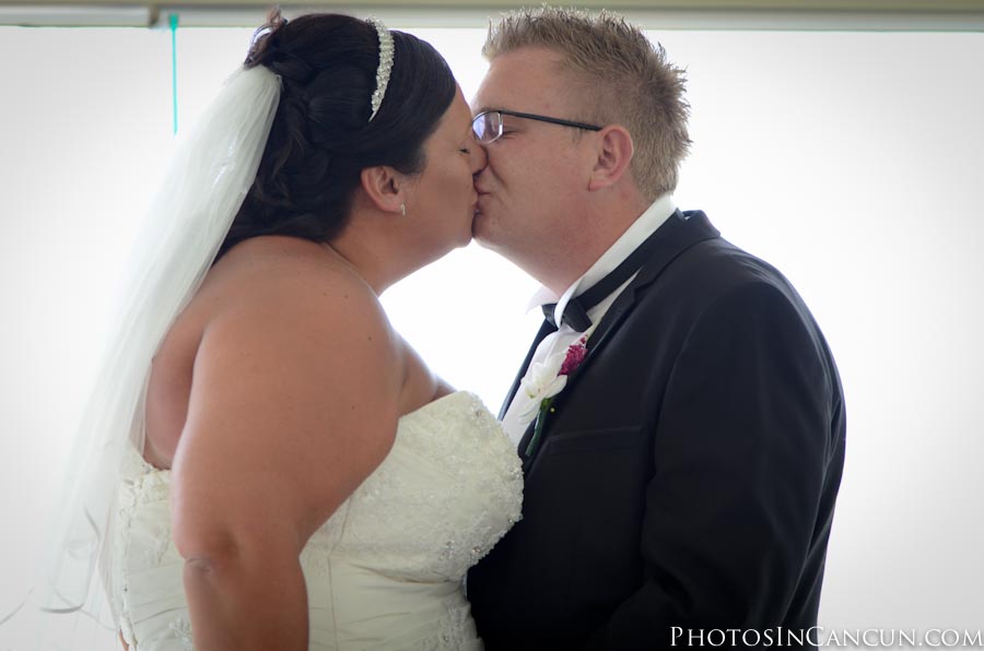 cancun wedding photographer Moon Palace Weddings - Photos In Cancun