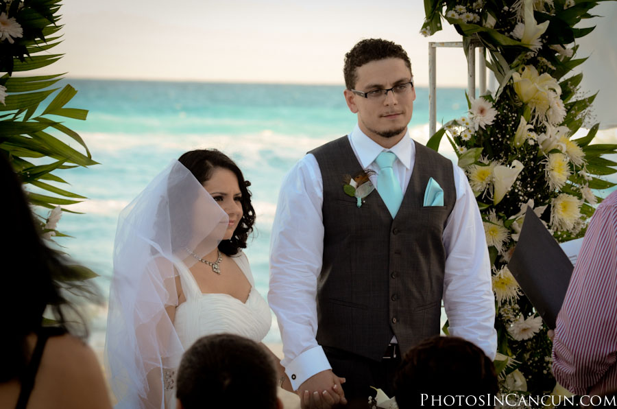 https://www.photosincancun.com/ Crown Paradise Club Cancun Mexico Wedding