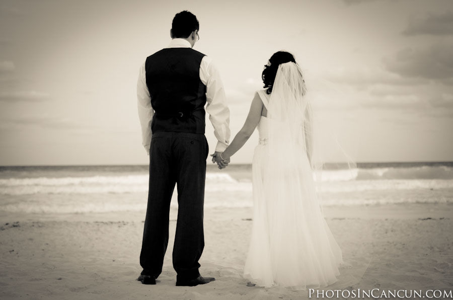 https://www.photosincancun.com/ Crown Paradise Club Cancun Mexico Wedding