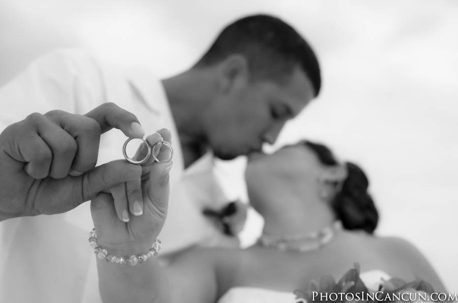 https://www.photosincancun.com/ Gran Caribe Real Cancun Mexico Wedding Photos