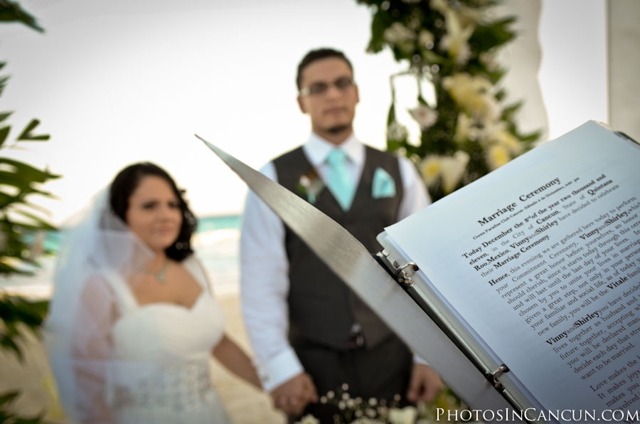 https://www.photosincancun.com/ Crown Paradise Club Cancun Mexico Wedding