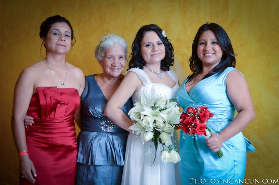 https://www.photosincancun.com/ Crown Paradise Club Cancun Mexico Wedding