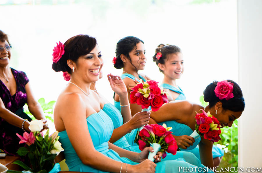 https://www.photosincancun.com/ Cancun Mexico Wedding Photographers