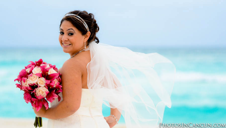 https://www.photosincancun.com/ Cancun Mexico Candid Wedding Photojournalists