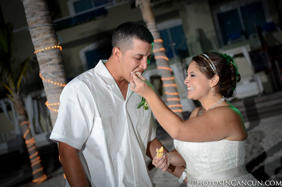 https://www.photosincancun.com/ Cancun Mexico Candid Wedding Photojournalists