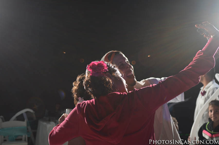 https://www.photosincancun.com/ Cancun Mexico Candid Wedding Photojournalists