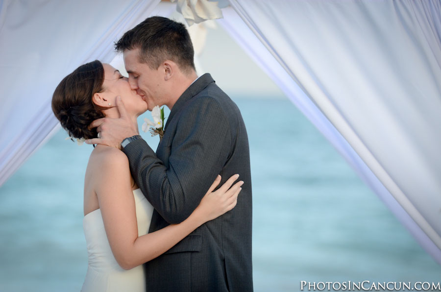 https://www.photosincancun.com/ Secrets Maroma Beach Wedding Photos