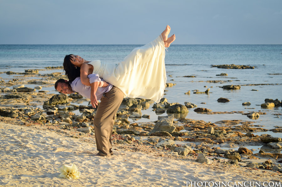 www.photosincancun.com Barcelo Maya Wedding Photography in the Rivera Maya