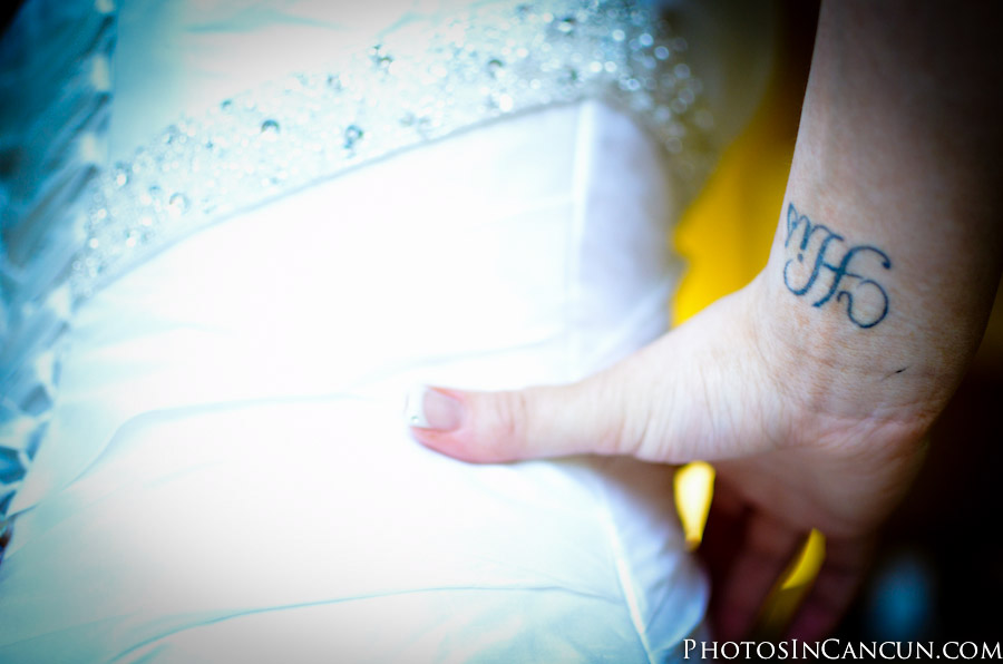 https://www.photosincancun.com/ Dreams Tulum Night Wedding