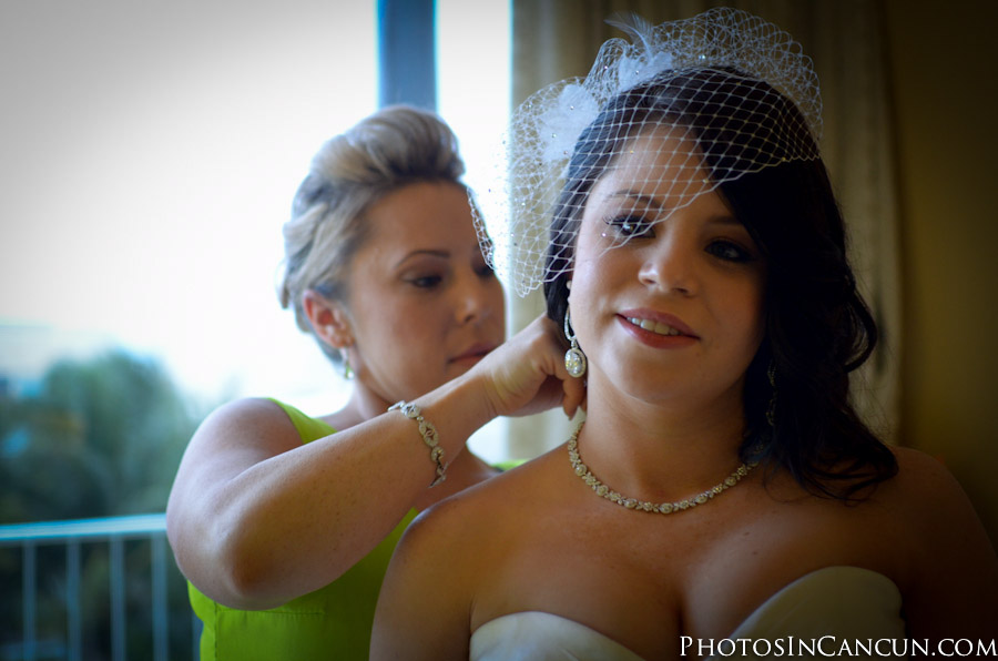 https://www.photosincancun.com/ Dreams Tulum Night Wedding