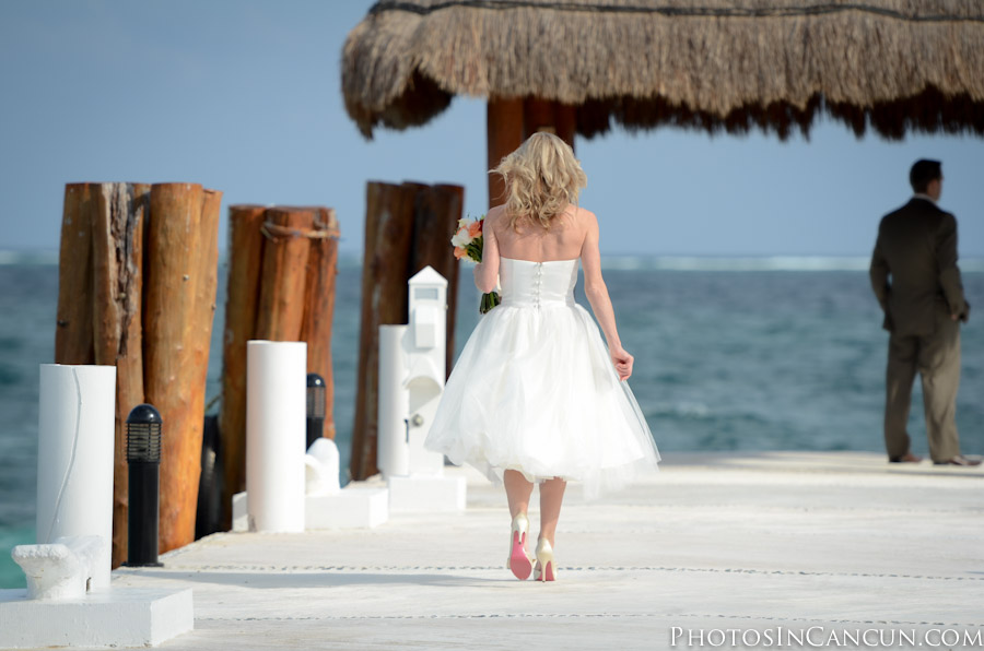 1st look session at the Now Sapphire in Puerto Morelos Mexico Puerto Morelos Mexico Photographer